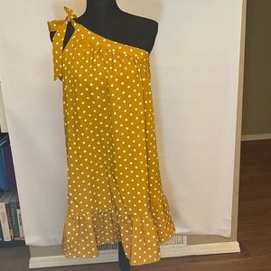 SHEIN: Short, one shoulder dress